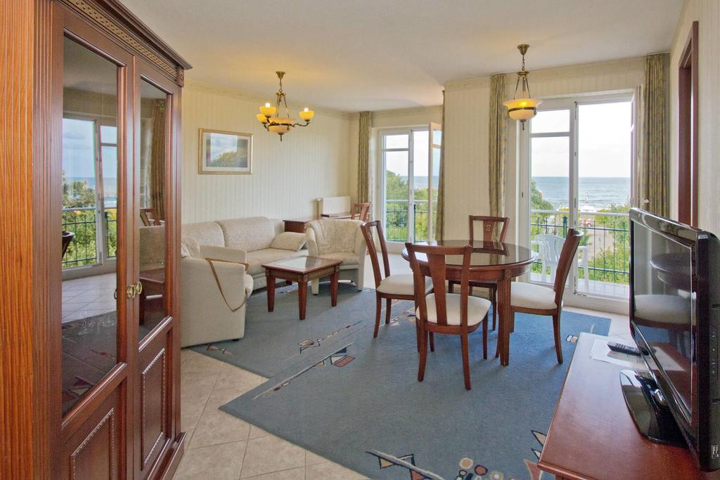 Seetelhotel Ostseeresidenz Ahlbeck Heringsdorf  Bagian luar foto